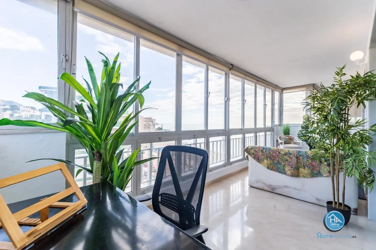 Super Exclusive Beach Fuengirola With Free Parking Apartment