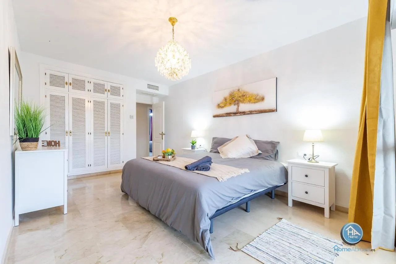 Super Exclusive Beach Fuengirola With Free Parking 0*,
